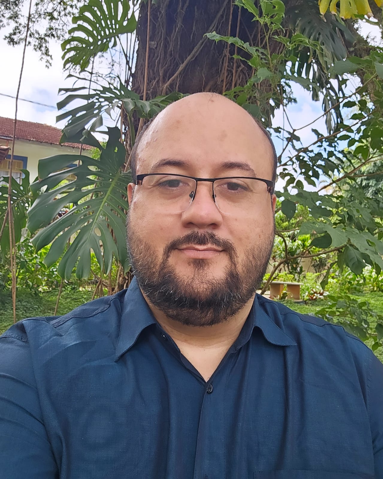 Prof. Wesley Peres